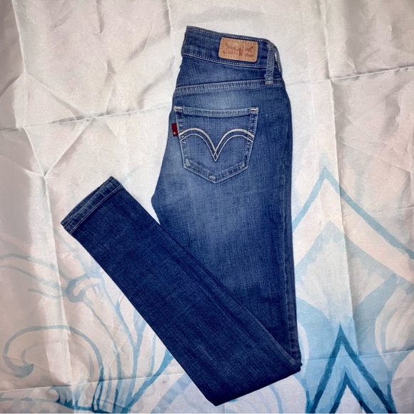 Levi's Denim - ‼️SALE‼️Vintage Y2K Levi’s Denim Skinny Jeans   - Womens SZ 24 Waist 32 Length